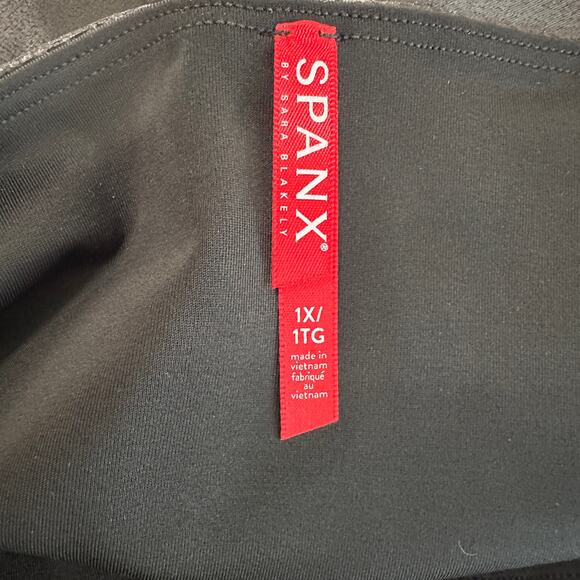 Spanx Faux Leather Look Black Leggings Size XL holiday dancing with boots - Picture 6 of 9